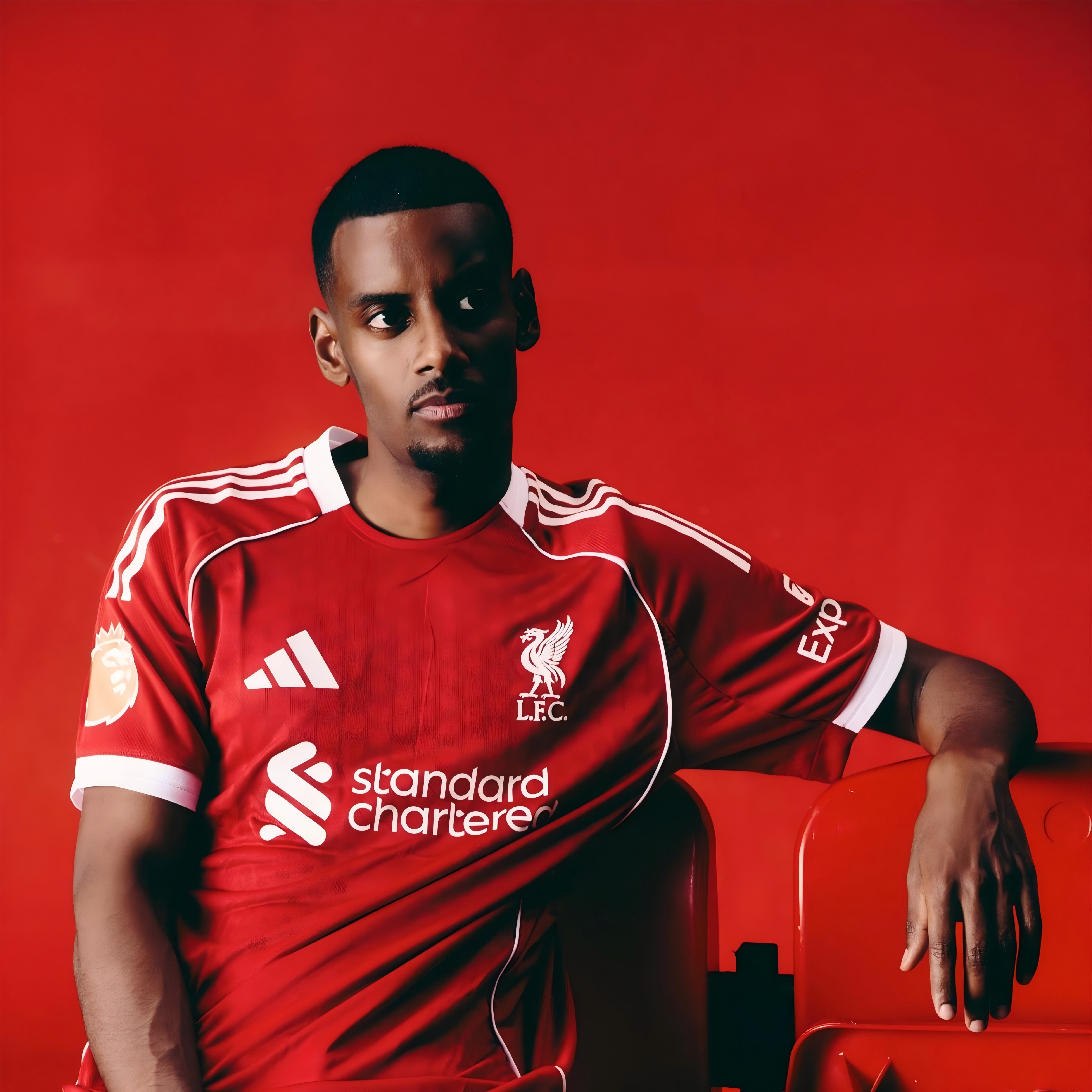 半岛体育-TA：利物浦没考虑过巴尔科拉和罗德里戈，他们只要伊萨克