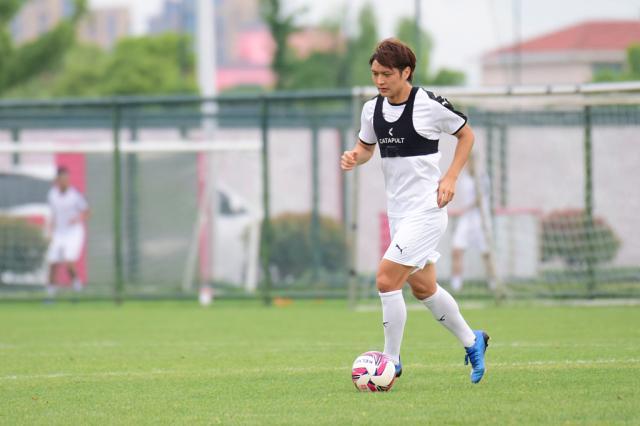 半岛体育-汪嵩：李毅拒绝让我参赛 无愧于心继续为球队加油