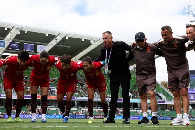 半岛体育官网-米利西奇：率队面对澳大利亚女足是梦想，必须攻防之间找到平衡